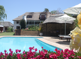 Acara Guest Cottages